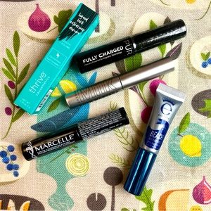 NEW 5-piece Mascara Samples + Gold Sequined Zipper Bag